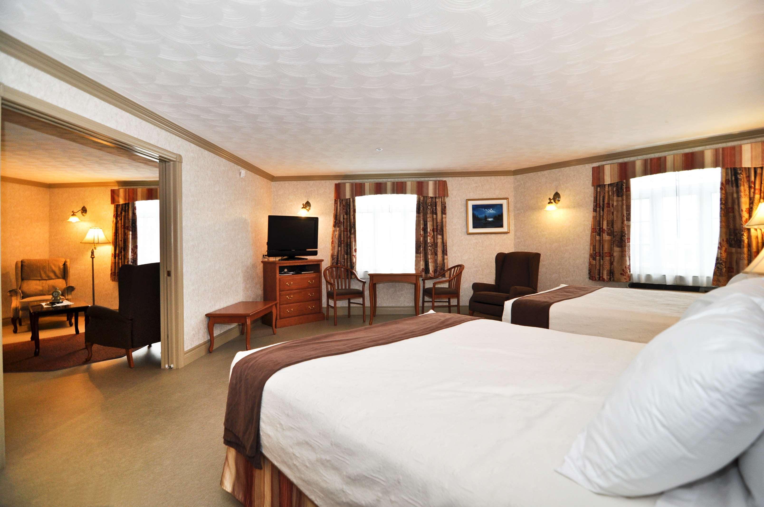 Best Western Plus Edmundston Exterior photo