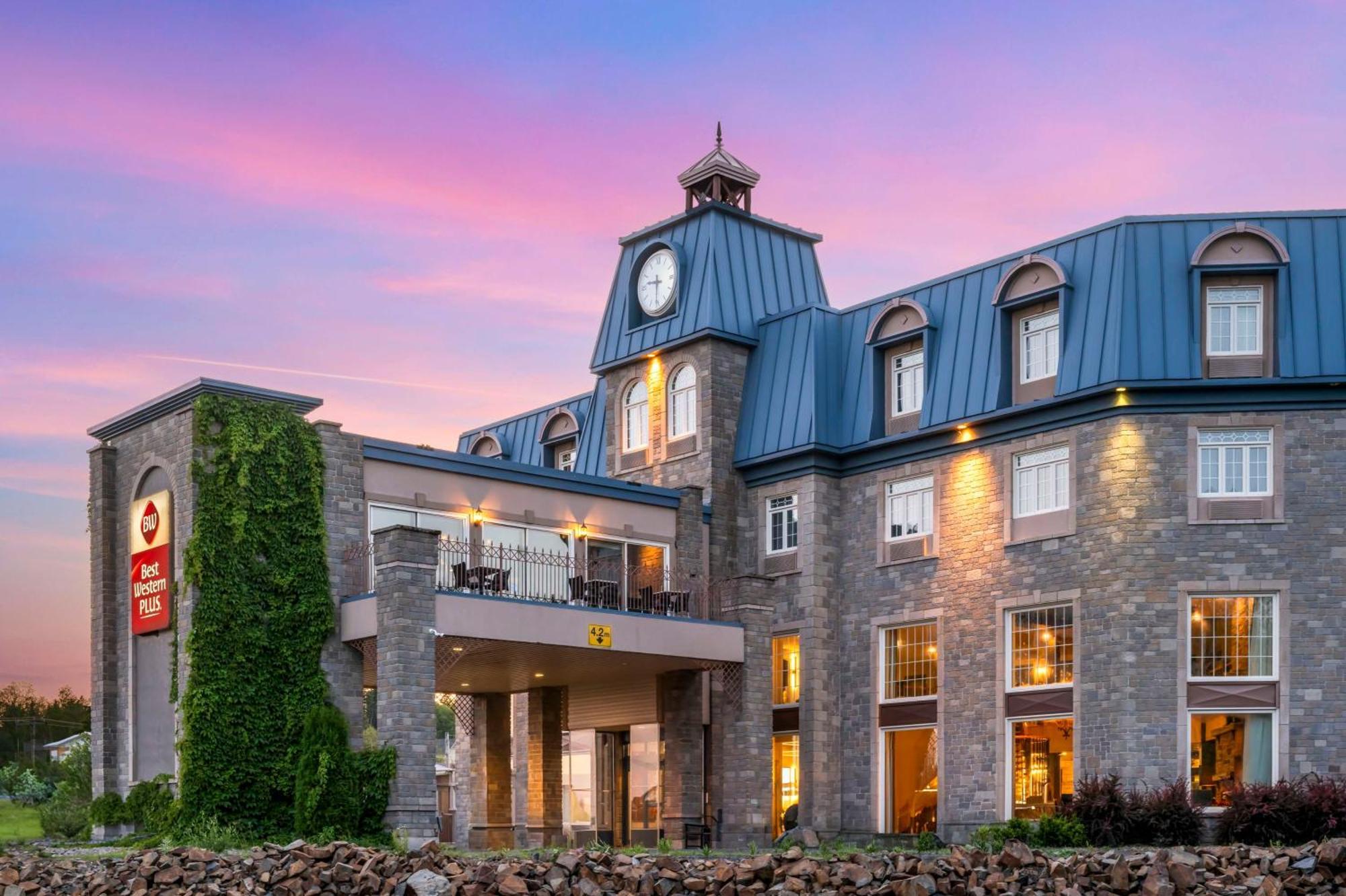 Best Western Plus Edmundston Exterior photo