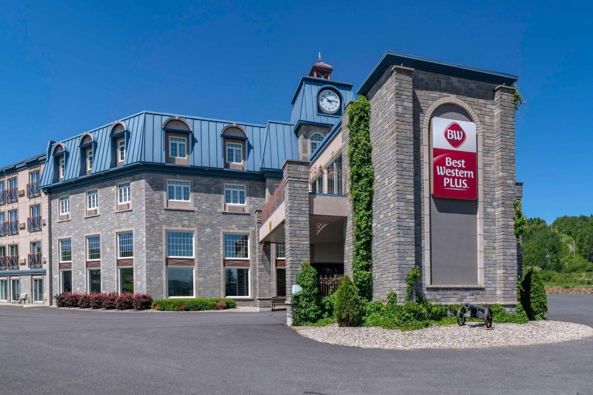 Best Western Plus Edmundston Exterior photo